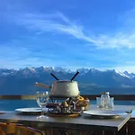 Thun Alps Scenic Views And Concierge By Swisshut Appartement Beatenberg